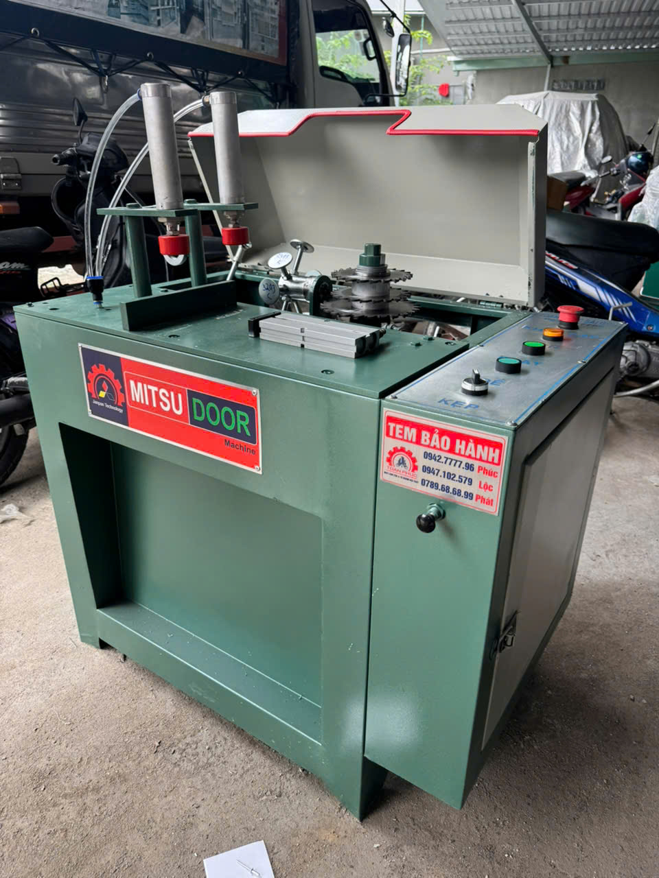Máy phay căn dao nhanh mô tơ 3kw tặng kèm 2 lưỡi