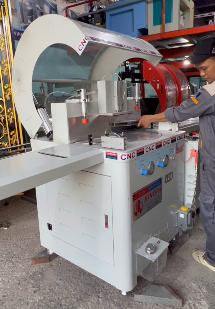 Máy cắt 1 đầu lưỡi 550 linh kiện nhập khẩu ráp tại VN phiên bản mới nhất